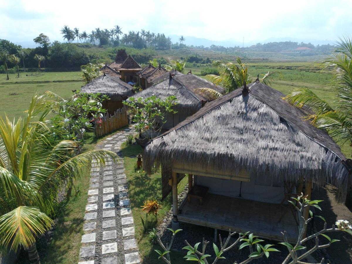 Отель Bali Tiger Hideaway Пулукан Экстерьер фото